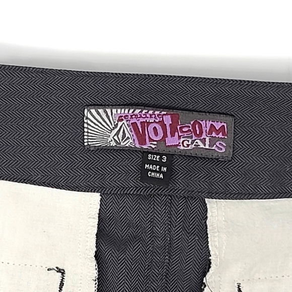 Volcom Utility Mini Skirt Size 3 - Picture 4 of 6